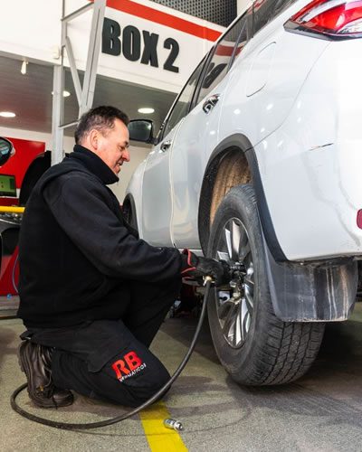 ALINEACIÓN, BALANCEO Y ROTACIÓN