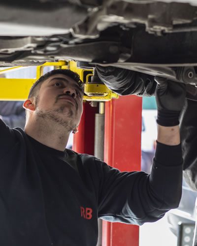 REPARACIÓN TREN DELANTERO Y AMORTIGUADORES