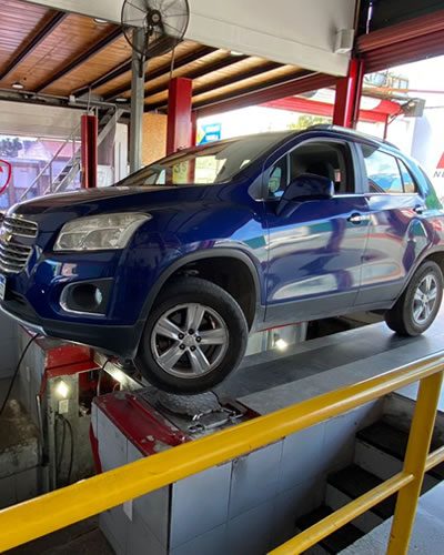 REPARACIÓN TREN DELANTERO Y AMORTIGUADORES